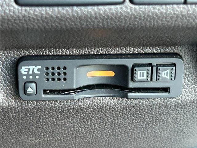 フリードハイブリッド ハイブリッド・Gホンダセンシング 7人乗り/純正7型ナビ/フルセグTV/CD/DVD/Bluetooth/バックカメラ/ETC車載器/両側電動スライド/追従クルーズコントロール/オートライト/LEDヘッドライト/前後コーナーセンサー/(11枚目)