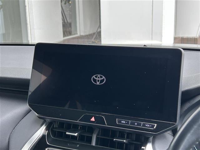 ハリアーハイブリッド Ｇ　１２．３インチディスプレイオーディオ／ＦＭ／ＡＭ／フルセグＴＶ／Ｂｌｕｅｔｏｏｔｈ／クルーズコントロール／スマートキー／スペアキー／プッシュスタート／ビルトインＥＴＣ２．０／バックカメラ／前方ドラレコ（2枚目）