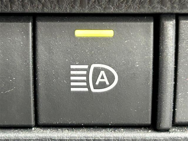 ハリアーハイブリッド Ｇ　１２．３インチディスプレイオーディオ／ＦＭ／ＡＭ／フルセグＴＶ／Ｂｌｕｅｔｏｏｔｈ／クルーズコントロール／スマートキー／スペアキー／プッシュスタート／ビルトインＥＴＣ２．０／バックカメラ／前方ドラレコ（7枚目）