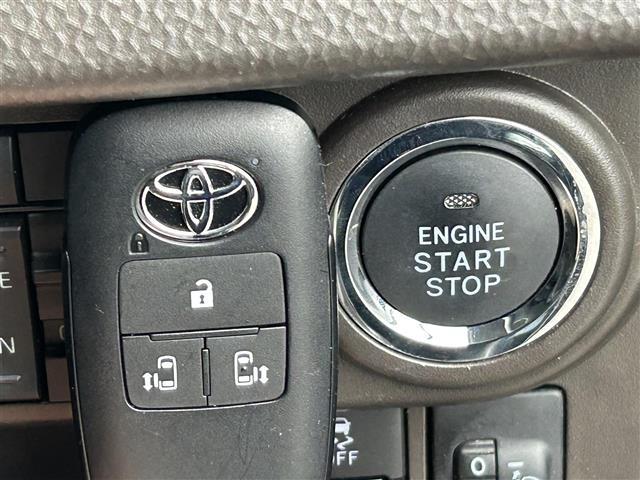 ルーミー Ｇ－Ｔ　スマートアシスト／純正７インチナビ／ＦＭ／ＡＭ／ＣＤ／ＳＤ／Ｂｌｕｅｔｏｏｔｈ／フルセグＴＶ／ビルトインＥＴＣ／両側電動スライド／スマートキー／スペアキー／ドラレコ／オートライト／オートハイビーム／（9枚目）