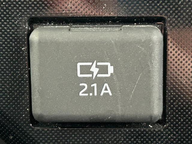 ルーミー Ｇ－Ｔ　スマートアシスト／純正７インチナビ／ＦＭ／ＡＭ／ＣＤ／ＳＤ／Ｂｌｕｅｔｏｏｔｈ／フルセグＴＶ／ビルトインＥＴＣ／両側電動スライド／スマートキー／スペアキー／ドラレコ／オートライト／オートハイビーム／（19枚目）