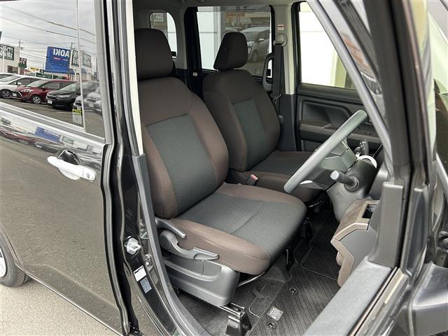 ルーミー Ｇ－Ｔ　スマートアシスト／純正７インチナビ／ＦＭ／ＡＭ／ＣＤ／ＳＤ／Ｂｌｕｅｔｏｏｔｈ／フルセグＴＶ／ビルトインＥＴＣ／両側電動スライド／スマートキー／スペアキー／ドラレコ／オートライト／オートハイビーム／（22枚目）