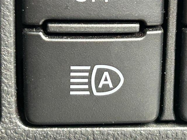 ムーヴ カスタム　ＲＳ　ハイパーリミテッドＳＡＩＩＩ　純正７型ナビ／ＦＭ／ＡＭ／ＣＤ／ＤＶＤ／ＳＤ／Ｂｌｕｅｔｏｏｔｈ／フルセグＴＶ／ＥＴＣ車載器／全周囲カメラ／ドラレコ／オートライト／オートハイビーム／純正フロアマット／コーナーセンサー／純正１５ＡＷ／（8枚目）