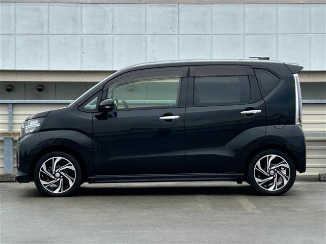 ムーヴ カスタム　ＲＳ　ハイパーリミテッドＳＡＩＩＩ　純正７型ナビ／ＦＭ／ＡＭ／ＣＤ／ＤＶＤ／ＳＤ／Ｂｌｕｅｔｏｏｔｈ／フルセグＴＶ／ＥＴＣ車載器／全周囲カメラ／ドラレコ／オートライト／オートハイビーム／純正フロアマット／コーナーセンサー／純正１５ＡＷ／（11枚目）