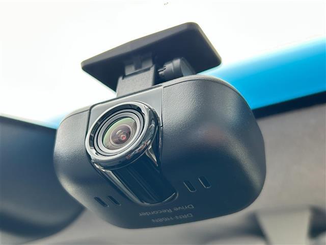 ムーヴ カスタム　ＲＳ　ハイパーリミテッドＳＡＩＩＩ　純正７型ナビ／ＦＭ／ＡＭ／ＣＤ／ＤＶＤ／ＳＤ／Ｂｌｕｅｔｏｏｔｈ／フルセグＴＶ／ＥＴＣ車載器／全周囲カメラ／ドラレコ／オートライト／オートハイビーム／純正フロアマット／コーナーセンサー／純正１５ＡＷ／（13枚目）