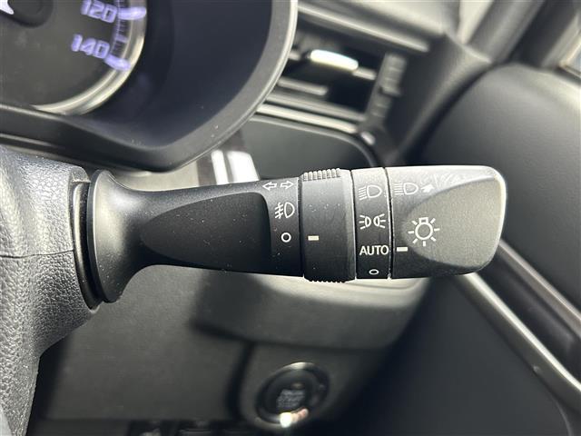 ムーヴ カスタム　ＲＳ　ハイパーリミテッドＳＡＩＩＩ　純正７型ナビ／ＦＭ／ＡＭ／ＣＤ／ＤＶＤ／ＳＤ／Ｂｌｕｅｔｏｏｔｈ／フルセグＴＶ／ＥＴＣ車載器／全周囲カメラ／ドラレコ／オートライト／オートハイビーム／純正フロアマット／コーナーセンサー／純正１５ＡＷ／（26枚目）