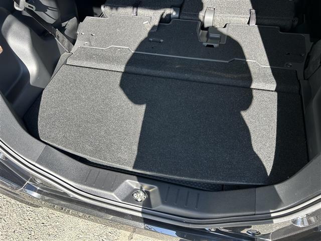 ルーミー カスタムＧ　純正９インチディスプレイオーディオ／Ｂｌｕｅｔｏｏｔｈ／フルセグ／ＡｐｐｌｅＣａｒＰｌａｙ／ＡｎｄｒｏｉｄＡｕｔｏ／追従クルコン／全周囲カメラ／ＥＴＣ／前後ドラレコ／両側電動スライド／オートハイビーム（30枚目）