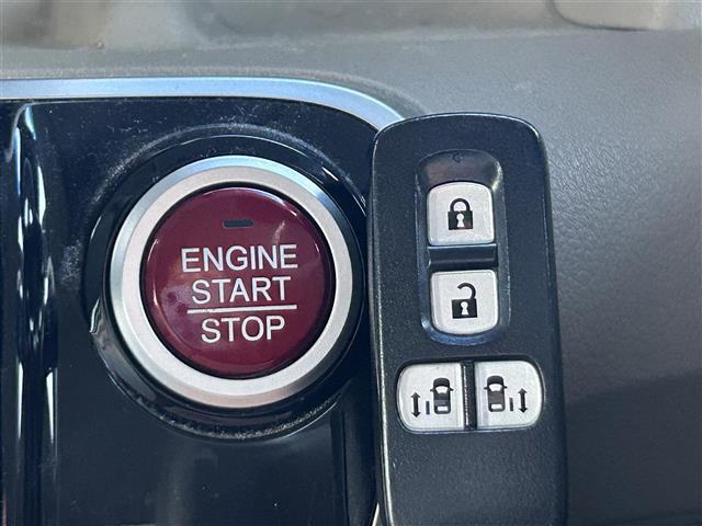 N-BOX G・Lパッケージ 純正7型ナビ/FM/AM/CD/DVD/SD/Bluetooth/両側電動スライドドア/ETC/バックカメラ/前方ドラレコ/オートライト/ベンチシート/フラットシート/純正フロアマット/純正14AW/(8枚目)