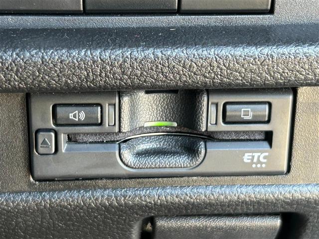 ハスラー Ｊスタイル　純正９インチナビ／ＣＤ／ＤＶＤ／Ｂｌｕｅｔｏｏｔｈ／フルセグＴＶ／ビルトインＥＴＣ車載器／全周囲カメラ／前後ドラレコ／オートライト／オートハイビーム／ＬＥＤヘッドライト／純正フロアマット／スペアキー／（12枚目）