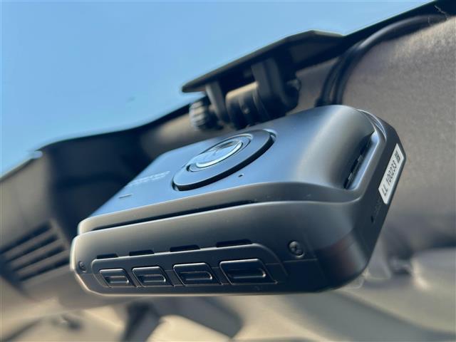 ハスラー Ｊスタイル　純正９インチナビ／ＣＤ／ＤＶＤ／Ｂｌｕｅｔｏｏｔｈ／フルセグＴＶ／ビルトインＥＴＣ車載器／全周囲カメラ／前後ドラレコ／オートライト／オートハイビーム／ＬＥＤヘッドライト／純正フロアマット／スペアキー／（13枚目）