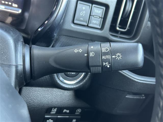 ハスラー Ｊスタイル　純正９インチナビ／ＣＤ／ＤＶＤ／Ｂｌｕｅｔｏｏｔｈ／フルセグＴＶ／ビルトインＥＴＣ車載器／全周囲カメラ／前後ドラレコ／オートライト／オートハイビーム／ＬＥＤヘッドライト／純正フロアマット／スペアキー／（18枚目）