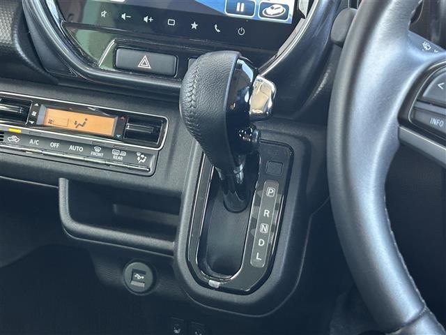 ハスラー Ｊスタイル　純正９インチナビ／ＣＤ／ＤＶＤ／Ｂｌｕｅｔｏｏｔｈ／フルセグＴＶ／ビルトインＥＴＣ車載器／全周囲カメラ／前後ドラレコ／オートライト／オートハイビーム／ＬＥＤヘッドライト／純正フロアマット／スペアキー／（19枚目）