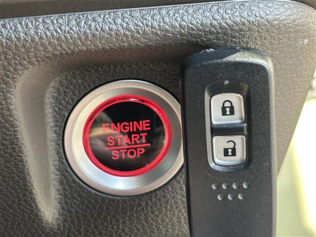 Ｎ－ＷＧＮ Ｌホンダセンシング　ホンダセンシング／社外７型ナビ／ＣＤ／Ｂｌｕｅｔｏｏｔｈ／プッシュスタート／スマートキー／追従クルーズコントロール／オートライト／オートハイビーム／ビルトインＥＴＣ／ベンチシート／Ｄ席シートヒーター／（8枚目）