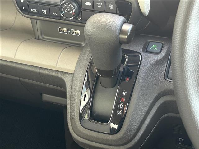 Ｎ－ＷＧＮ Ｌホンダセンシング　ホンダセンシング／社外７型ナビ／ＣＤ／Ｂｌｕｅｔｏｏｔｈ／プッシュスタート／スマートキー／追従クルーズコントロール／オートライト／オートハイビーム／ビルトインＥＴＣ／ベンチシート／Ｄ席シートヒーター／（17枚目）