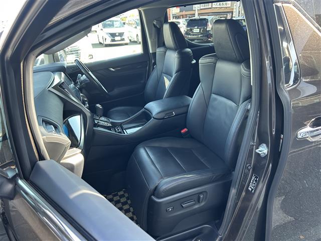 ヴェルファイア 2.5Z Gエディション トヨタセーフティーセンス/7人乗り/純正10インチナビ/CD/DVD/SD/Bluetooth/フルセグTV/クルコン/バックカメラ/ETC/両側電動スライド/LEDヘッドライト/オートハイビーム/(22枚目)