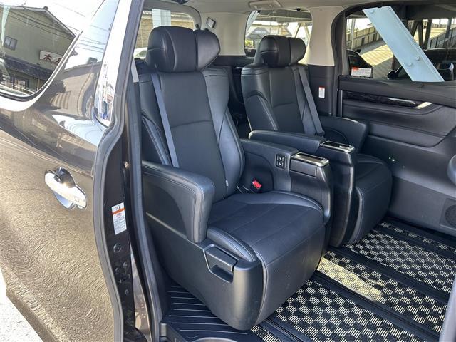 ヴェルファイア 2.5Z Gエディション トヨタセーフティーセンス/7人乗り/純正10インチナビ/CD/DVD/SD/Bluetooth/フルセグTV/クルコン/バックカメラ/ETC/両側電動スライド/LEDヘッドライト/オートハイビーム/(23枚目)