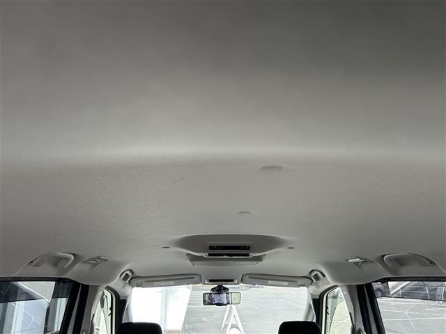 セレナ e-パワー ハイウェイスターV プロパイロット/純正10型ナビ/CD/DVD/ブルーレイ/Bluetooth/フルセグTV/両側電動スライドドア/フリップダウンモニター/追従クルコン/ビルトインETC/全周囲カメラ/オートハイビーム(30枚目)