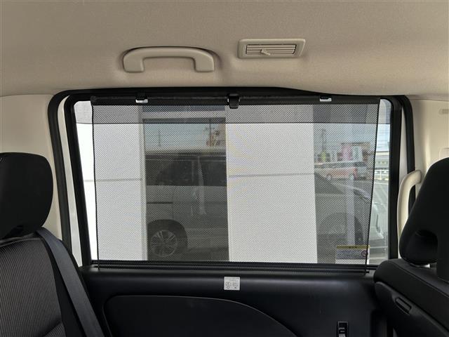 セレナ e-パワー ハイウェイスターV プロパイロット/純正10型ナビ/CD/DVD/ブルーレイ/Bluetooth/フルセグTV/両側電動スライドドア/フリップダウンモニター/追従クルコン/ビルトインETC/全周囲カメラ/オートハイビーム(31枚目)