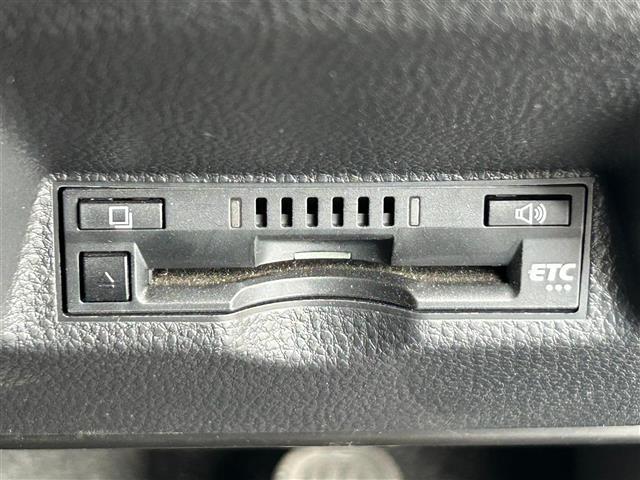 ヤリスクロス ハイブリッドZ 純正ディスプレイオーディオ フルセグ トヨタセーフティセンス マルチビューモニター ブラインドスポットモニター ハーフレザーシート シートヒーター パワーシート LEDヘッドライト フォグライト(20枚目)