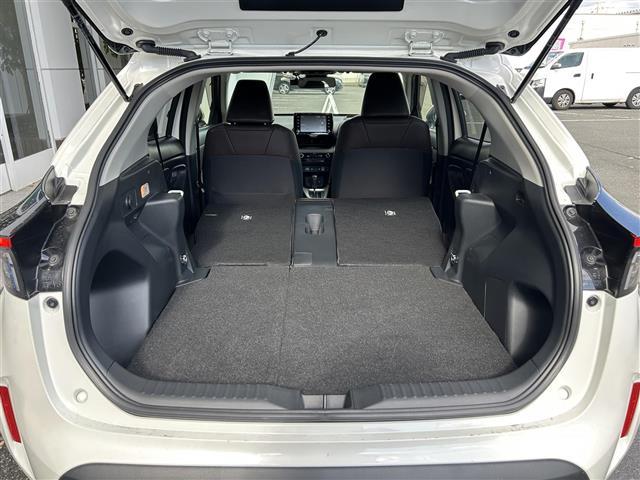 ヤリスクロス ハイブリッドZ 純正ディスプレイオーディオ フルセグ トヨタセーフティセンス マルチビューモニター ブラインドスポットモニター ハーフレザーシート シートヒーター パワーシート LEDヘッドライト フォグライト(31枚目)