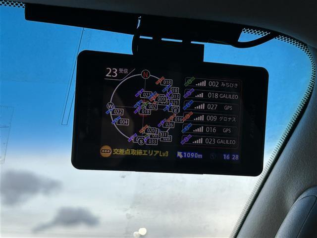 ヴェルファイア 2.5Z Gエディション トヨタセーフティーセンス/サンルーフ/社外11インチナビ/CD/DVD/Bluetooth/両側電動スライドドア/クルーズコントロール/バックカメラ/ドラレコ/LEDヘッドライト/オートハイビーム/(14枚目)