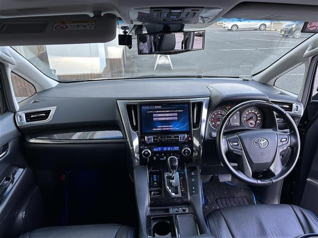 ヴェルファイア 2.5Z Gエディション トヨタセーフティーセンス/サンルーフ/社外11インチナビ/CD/DVD/Bluetooth/両側電動スライドドア/クルーズコントロール/バックカメラ/ドラレコ/LEDヘッドライト/オートハイビーム/(15枚目)