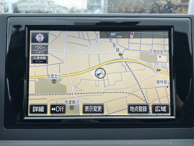 ＣＴ 　純正メモリーナビ／バックカメラ／ワンセグＴＶ／サンルーフ／シートヒーター／パワーシート／純正フロアマット／純正アルミホイール／ドライブレコーダー／ＵＳＢ／ＥＴＣ／Ｂｌｕｅ　ｔｏｏｔｈ／オートライト（9枚目）