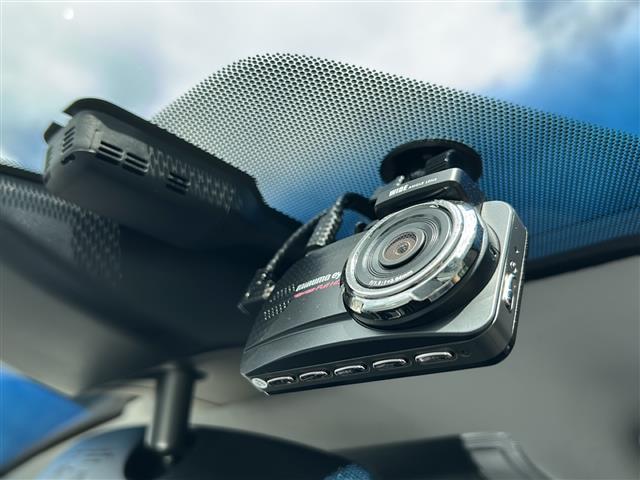 アルファード 2.5S Cパッケージ サンルーフ/純正ナビ/フルセグ/バックモニター/ETC/両側パワースライドドア/トヨタセーフティセンス/コーナーセンサー前後/ドライブレコーダー前後/LEDヘッドライト/レザーシート/パワーシート前席(18枚目)