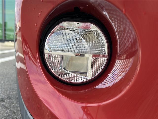 ＭＩＮＩ クーパー　純正ナビ／バックカメラ／ツートンカラー／レーダー探知機／ＭＴモード付ＡＴ／ＵＳＢ入力端子／Ｂｌｕｅｔｏｏｔｈ接続／ドライブレコーダー／純正アルミホイール／社外フロアマット／オートエアコン／スマートキー（38枚目）