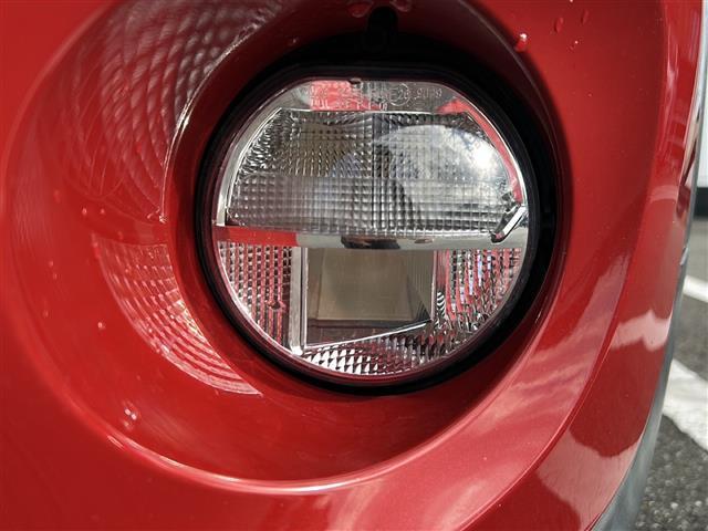 ＭＩＮＩ クーパー　純正ナビ／バックカメラ／ツートンカラー／レーダー探知機／ＭＴモード付ＡＴ／ＵＳＢ入力端子／Ｂｌｕｅｔｏｏｔｈ接続／ドライブレコーダー／純正アルミホイール／社外フロアマット／オートエアコン／スマートキー（39枚目）