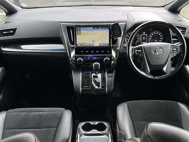 アルファード 2.5S Aパッケージ タイプブラック 純正ナビ/バックモニター/フルセグテレビ/ハーフレザーシート/両側パワースライドドア/ドアバイザー/オットマン/ドライブレコーダー/ビルトインETC/LEDヘッドライト/電動リアゲート/スマートキー(42枚目)