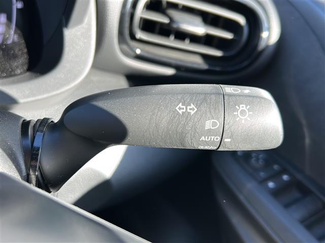 ヤリスクロス ハイブリッドZ 禁煙車/純正ディスプレイオーディオ/バックモニター/レーダークルーズコントロール/ステアリングヒーター/シートヒーター/ハーフレザーシート/前後コーナーセンサー/ビルトインETC/レーンキープアシスト(6枚目)