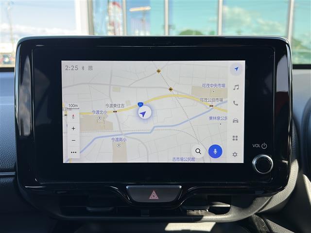 ヤリスクロス ハイブリッドZ 禁煙車/純正ディスプレイオーディオ/バックモニター/レーダークルーズコントロール/ステアリングヒーター/シートヒーター/ハーフレザーシート/前後コーナーセンサー/ビルトインETC/レーンキープアシスト(8枚目)