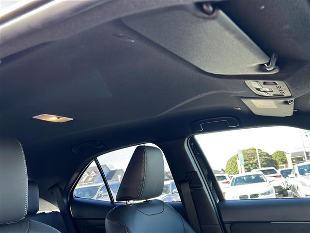 ヤリスクロス ハイブリッドZ 禁煙車/純正ディスプレイオーディオ/バックモニター/レーダークルーズコントロール/ステアリングヒーター/シートヒーター/ハーフレザーシート/前後コーナーセンサー/ビルトインETC/レーンキープアシスト(27枚目)