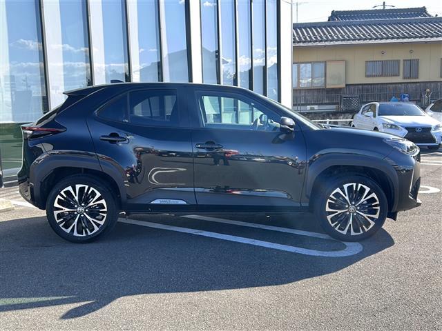 ヤリスクロス ハイブリッドZ 禁煙車/純正ディスプレイオーディオ/バックモニター/レーダークルーズコントロール/ステアリングヒーター/シートヒーター/ハーフレザーシート/前後コーナーセンサー/ビルトインETC/レーンキープアシスト(33枚目)