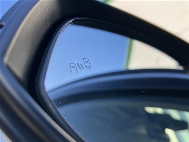 RAV4 G 禁煙車/純正マルチメディア/デジタルインナーミラー/バックカメラ/フルセグテレビ/前後コーナーセンサー/レーンキープアシスト/レーダークルーズコントロール/コンビネーションシート/ステアリングヒーター(2枚目)