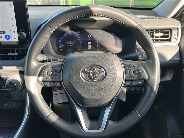 RAV4 G 禁煙車/純正マルチメディア/デジタルインナーミラー/バックカメラ/フルセグテレビ/前後コーナーセンサー/レーンキープアシスト/レーダークルーズコントロール/コンビネーションシート/ステアリングヒーター(5枚目)