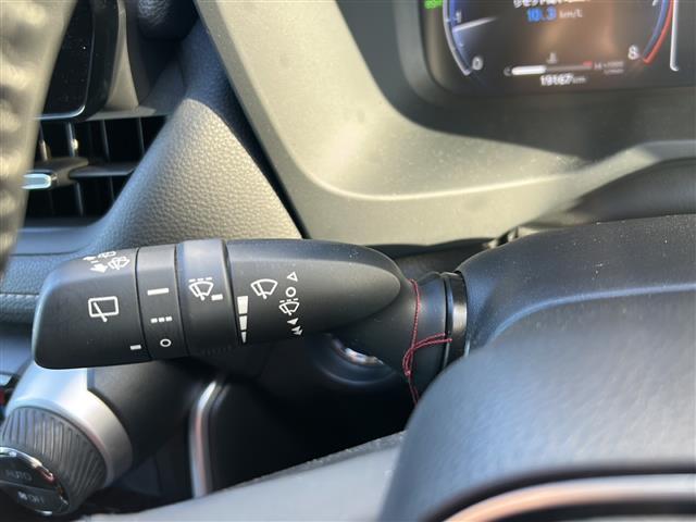 RAV4 G 禁煙車/純正マルチメディア/デジタルインナーミラー/バックカメラ/フルセグテレビ/前後コーナーセンサー/レーンキープアシスト/レーダークルーズコントロール/コンビネーションシート/ステアリングヒーター(8枚目)