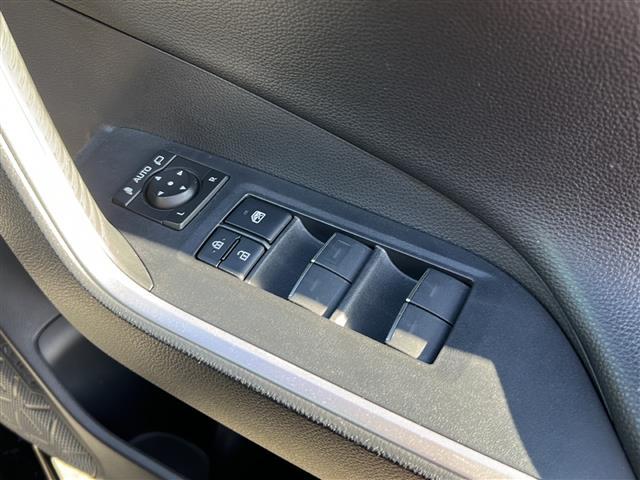 RAV4 G 禁煙車/純正マルチメディア/デジタルインナーミラー/バックカメラ/フルセグテレビ/前後コーナーセンサー/レーンキープアシスト/レーダークルーズコントロール/コンビネーションシート/ステアリングヒーター(17枚目)