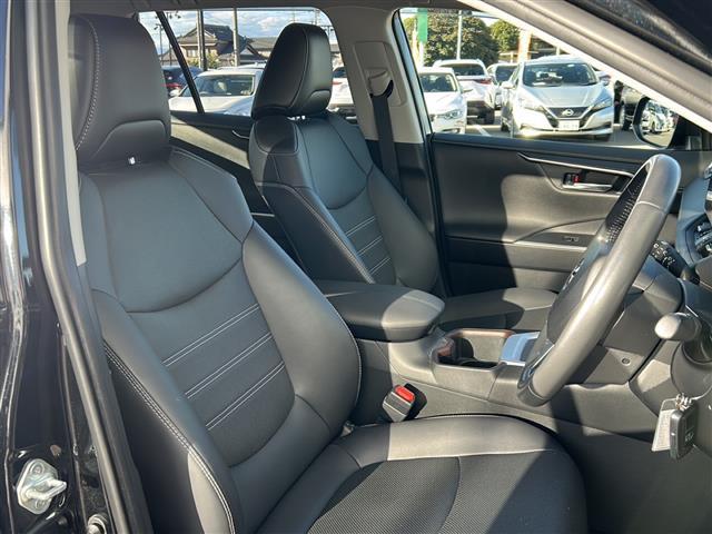 RAV4 G 禁煙車/純正マルチメディア/デジタルインナーミラー/バックカメラ/フルセグテレビ/前後コーナーセンサー/レーンキープアシスト/レーダークルーズコントロール/コンビネーションシート/ステアリングヒーター(22枚目)