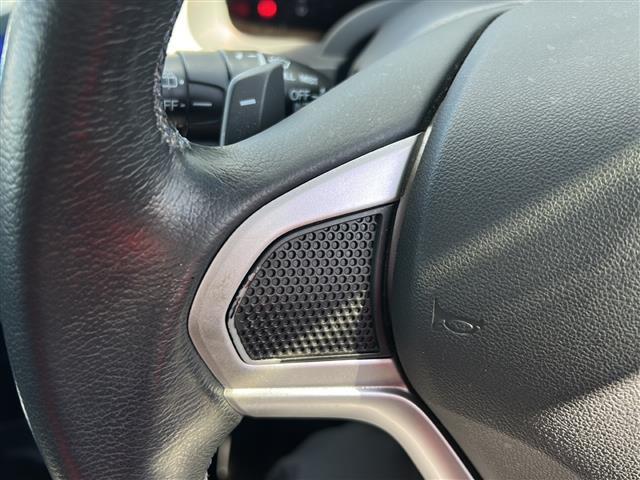 CR-Z αブラックレーベル スマートキー/ドライブレコーダー/禁煙車/クルーズコントロール/純正フロアマット/社外アルミホイール/ハロゲンヘッドライト/スタッドレスタイヤ(純正アルミホイール)/フォグランプ/オートライト/ETC(5枚目)