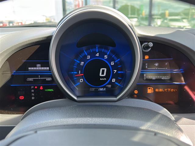 CR-Z αブラックレーベル スマートキー/ドライブレコーダー/禁煙車/クルーズコントロール/純正フロアマット/社外アルミホイール/ハロゲンヘッドライト/スタッドレスタイヤ(純正アルミホイール)/フォグランプ/オートライト/ETC(8枚目)