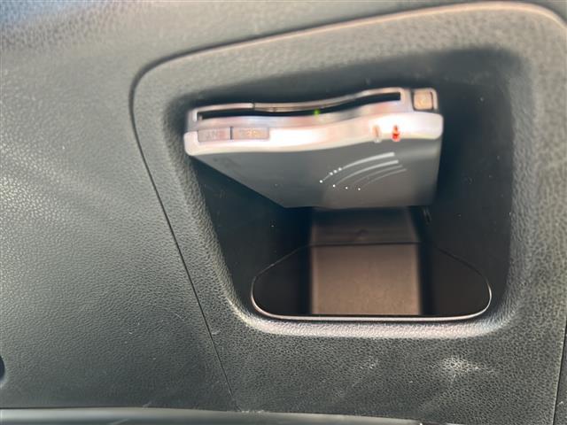 CR-Z αブラックレーベル スマートキー/ドライブレコーダー/禁煙車/クルーズコントロール/純正フロアマット/社外アルミホイール/ハロゲンヘッドライト/スタッドレスタイヤ(純正アルミホイール)/フォグランプ/オートライト/ETC(11枚目)