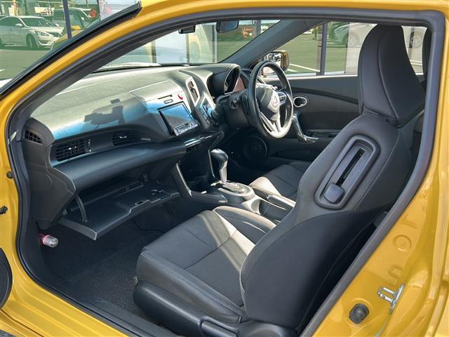 CR-Z αブラックレーベル スマートキー/ドライブレコーダー/禁煙車/クルーズコントロール/純正フロアマット/社外アルミホイール/ハロゲンヘッドライト/スタッドレスタイヤ(純正アルミホイール)/フォグランプ/オートライト/ETC(23枚目)