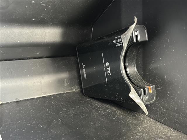 ウェイク Gターボ レジャーエディションSAIII 純正8型ナビ/全方位カメラ/バックカメラ/ターボ/禁煙車/ワンセグTV/両側パワースライドドア/純正フロアマット/純正アルミホイール/プッシュスタート/スマートキー/スペアキー/レーンキープアシスト(6枚目)