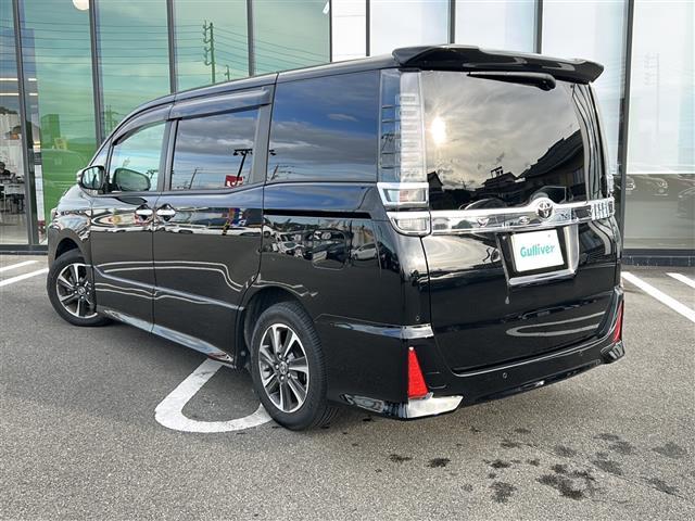 ヴォクシー ZS 煌III 純正9インチナビ/フルセグTV/バックカメラ/クルーズコントロール/両側パワースライドドア/コーナーセンサー/プッシュスタート/レーンキープアシスト/LEDヘッドライト/オートライト/禁煙車/ETC(43枚目)