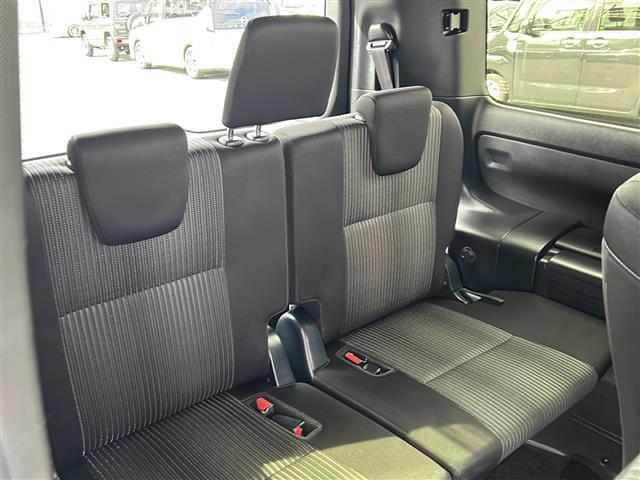 ヴォクシー ZS 煌II 純正ナビ/12.1インチフリップダウンモニター/バックカメラ/フルセグテレビ/トヨタセーフティーセンス/レーダークルーズコントロール/ビルトインETC/両側パワースライドドア/前後コーナーセンサー/(20枚目)