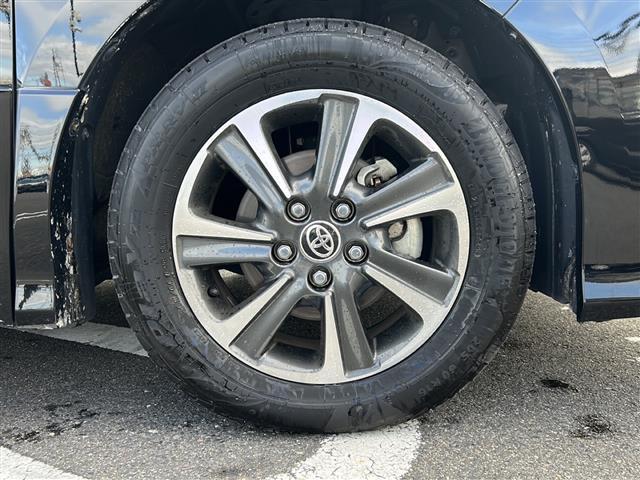 ヴォクシー ZS 煌II 純正ナビ/12.1インチフリップダウンモニター/バックカメラ/フルセグテレビ/トヨタセーフティーセンス/レーダークルーズコントロール/ビルトインETC/両側パワースライドドア/前後コーナーセンサー/(25枚目)