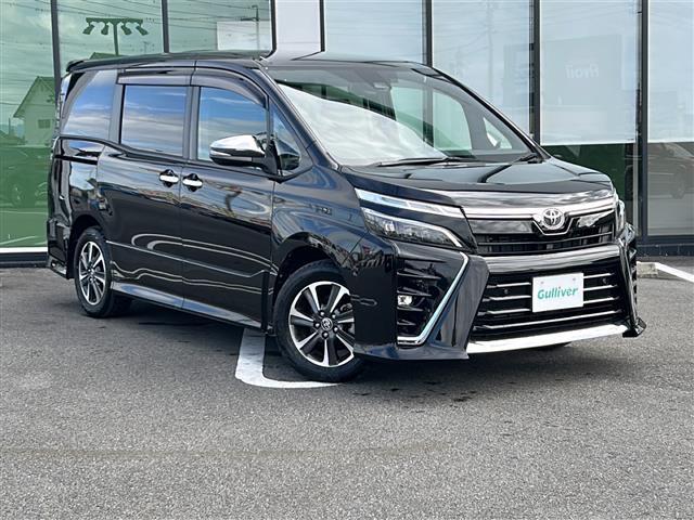 ヴォクシー ZS 煌II 純正ナビ/12.1インチフリップダウンモニター/バックカメラ/フルセグテレビ/トヨタセーフティーセンス/レーダークルーズコントロール/ビルトインETC/両側パワースライドドア/前後コーナーセンサー/(28枚目)