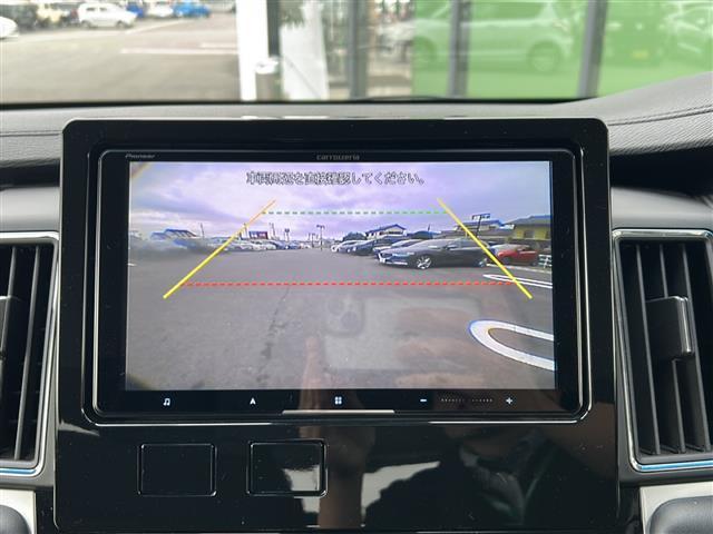 デリカD:5 G パワーパッケージ 社外9インチナビ/フルセグ/パドルシフト/ディーゼルターボ/ドアバイザー/ETC/禁煙車/シートヒーター/エアシート/両側パワースライドドア/パワーシート/4WD/スマートキー/プッシュスタート SD(6枚目)